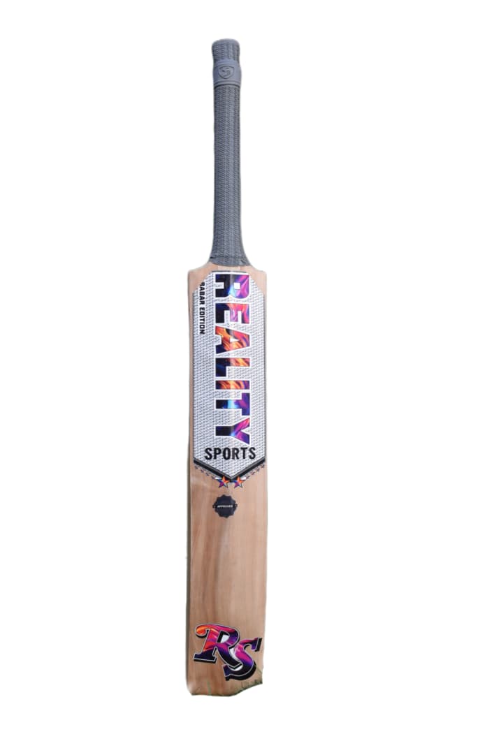 REALTY SPORTS Junior Kashmir Willow Cricket Bat – Lightweight Kids Bat (Size 5 & 6) with Full Cover - Image 3