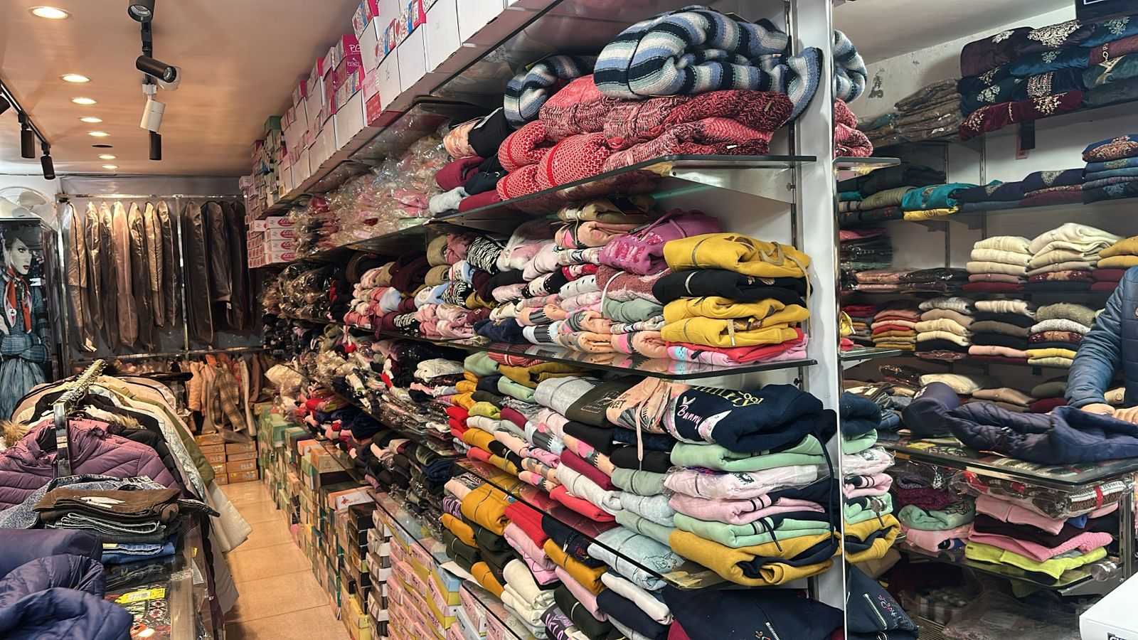 Girls Gown - Image 4